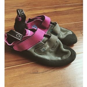 Women’s Rock Climbing Shoes & Gear